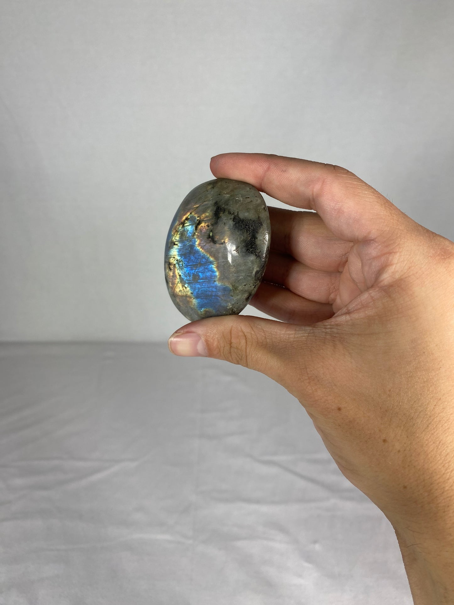Madagascan Polished Labradorite Palm Stone (F1)