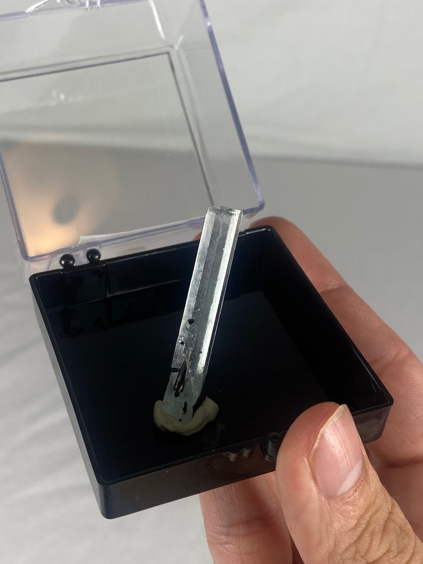 Pakistani Aquamarine Thumbnail Specimen (Y)