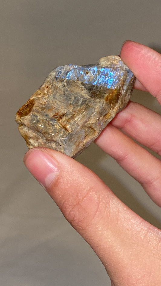 “Electric Blue” Wisconsin Moonstone Specimen (E)