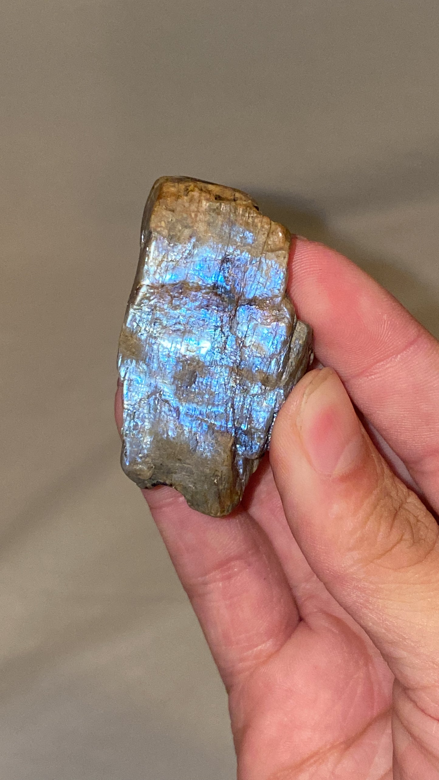 “Electric Blue” Wisconsin Moonstone Specimen (K)