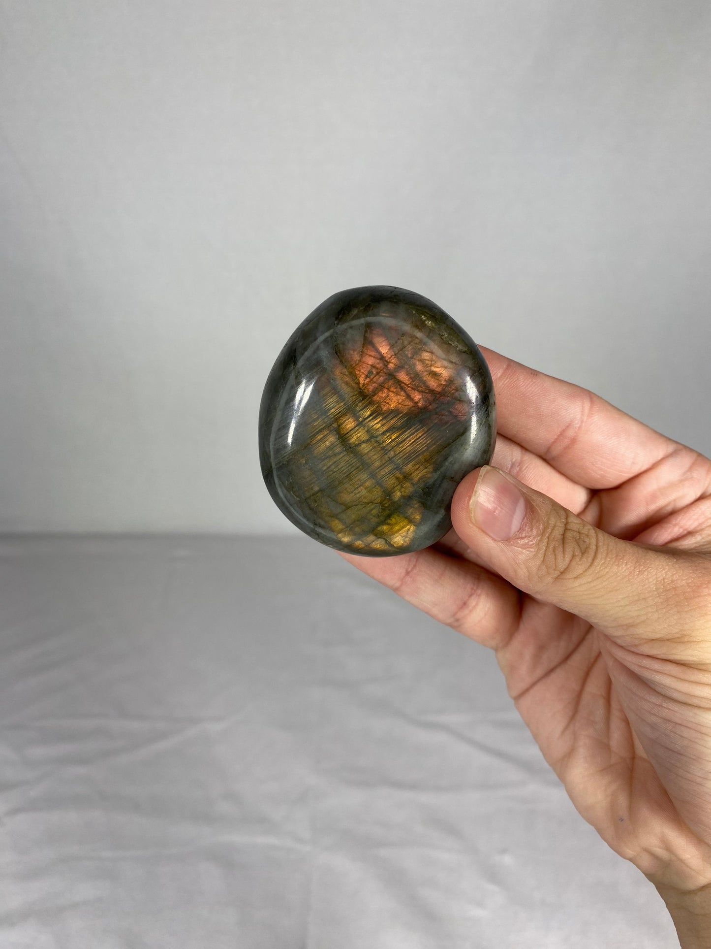 Madagascan Polished Labradorite Palm Stone (U)