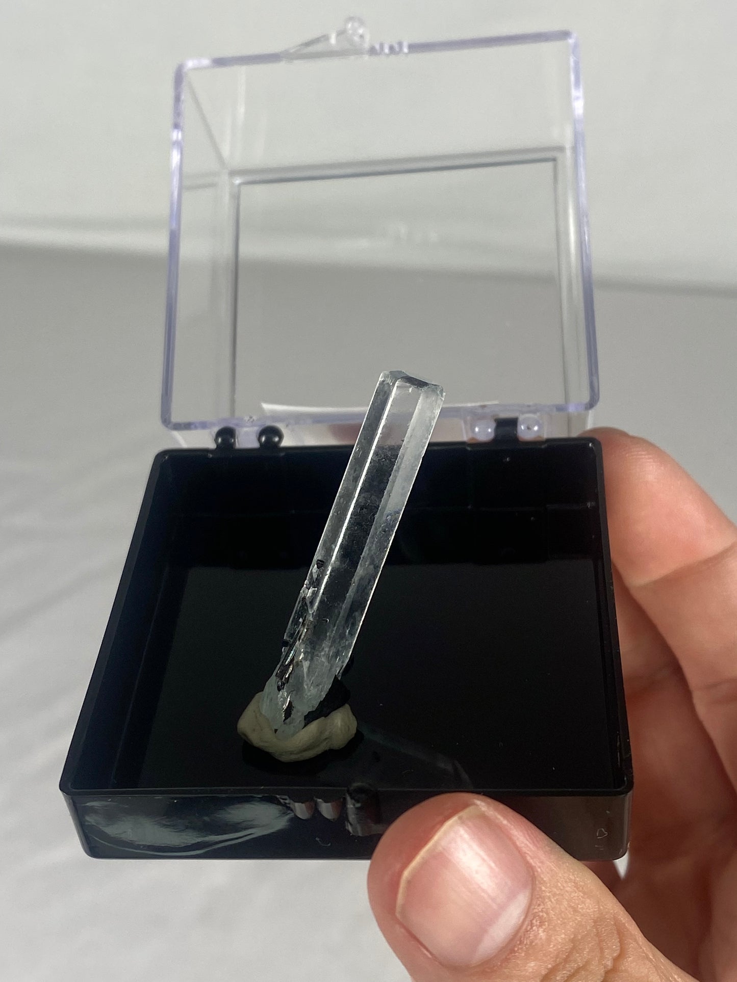Pakistani Aquamarine Thumbnail Specimen (Y)