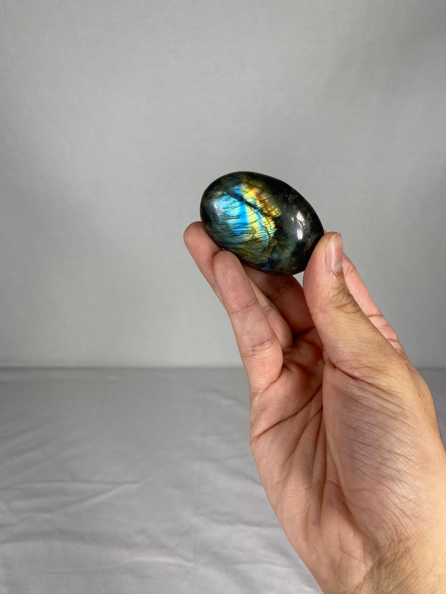 Madagascan Polished Labradorite Palm Stone (G)