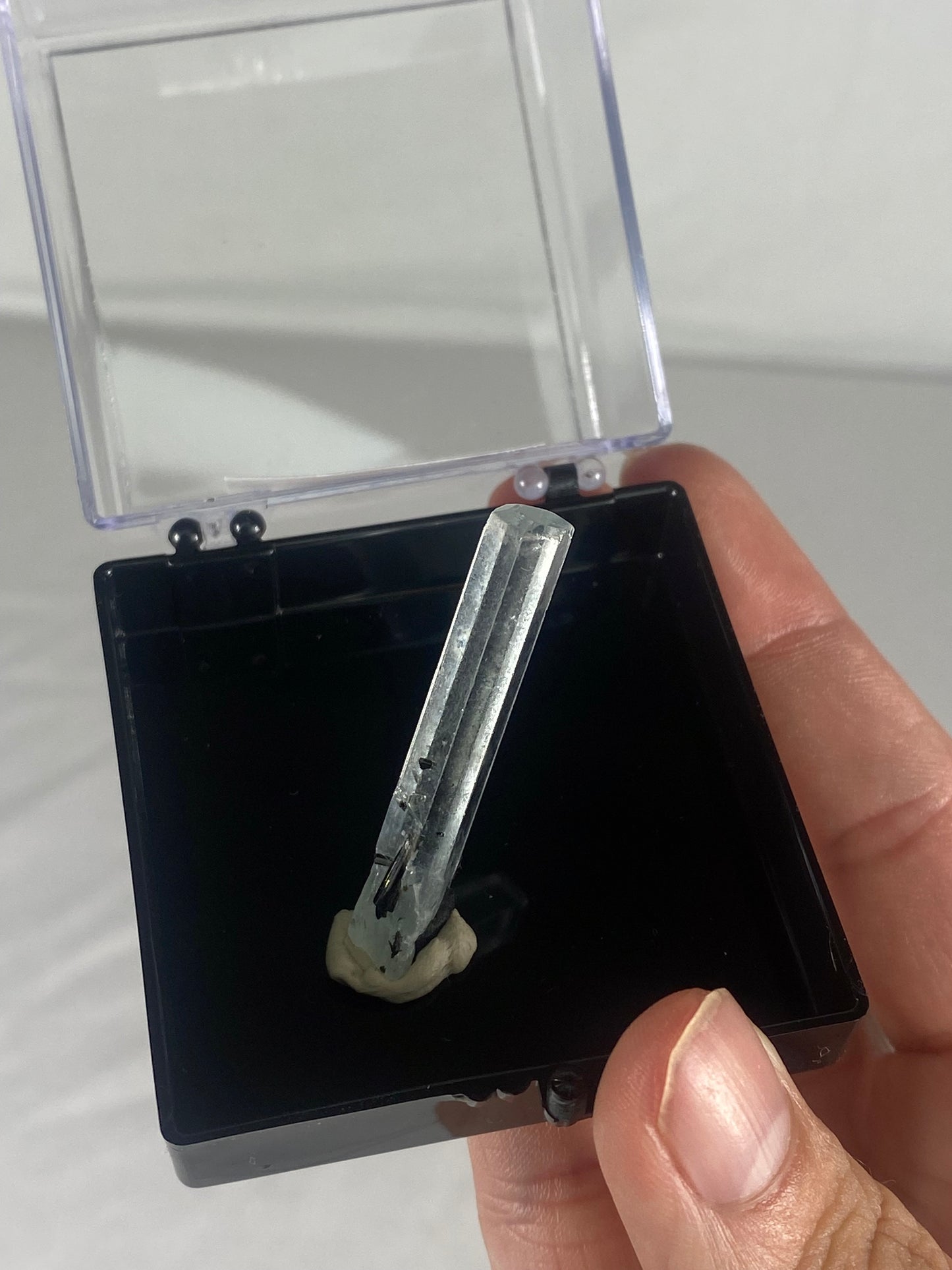 Pakistani Aquamarine Thumbnail Specimen (Y)