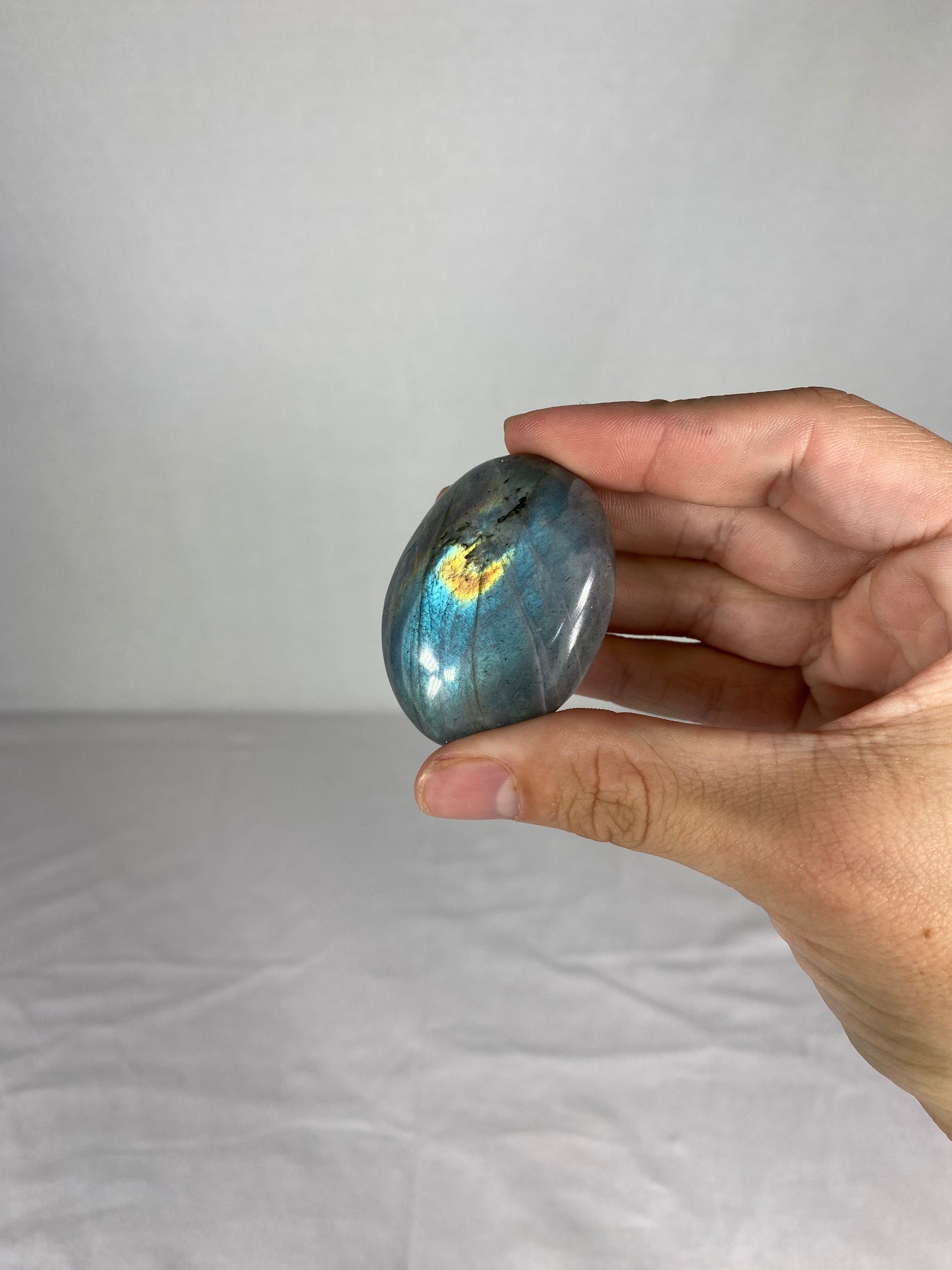 Madagascan Polished Labradorite Palm Stone (K1)