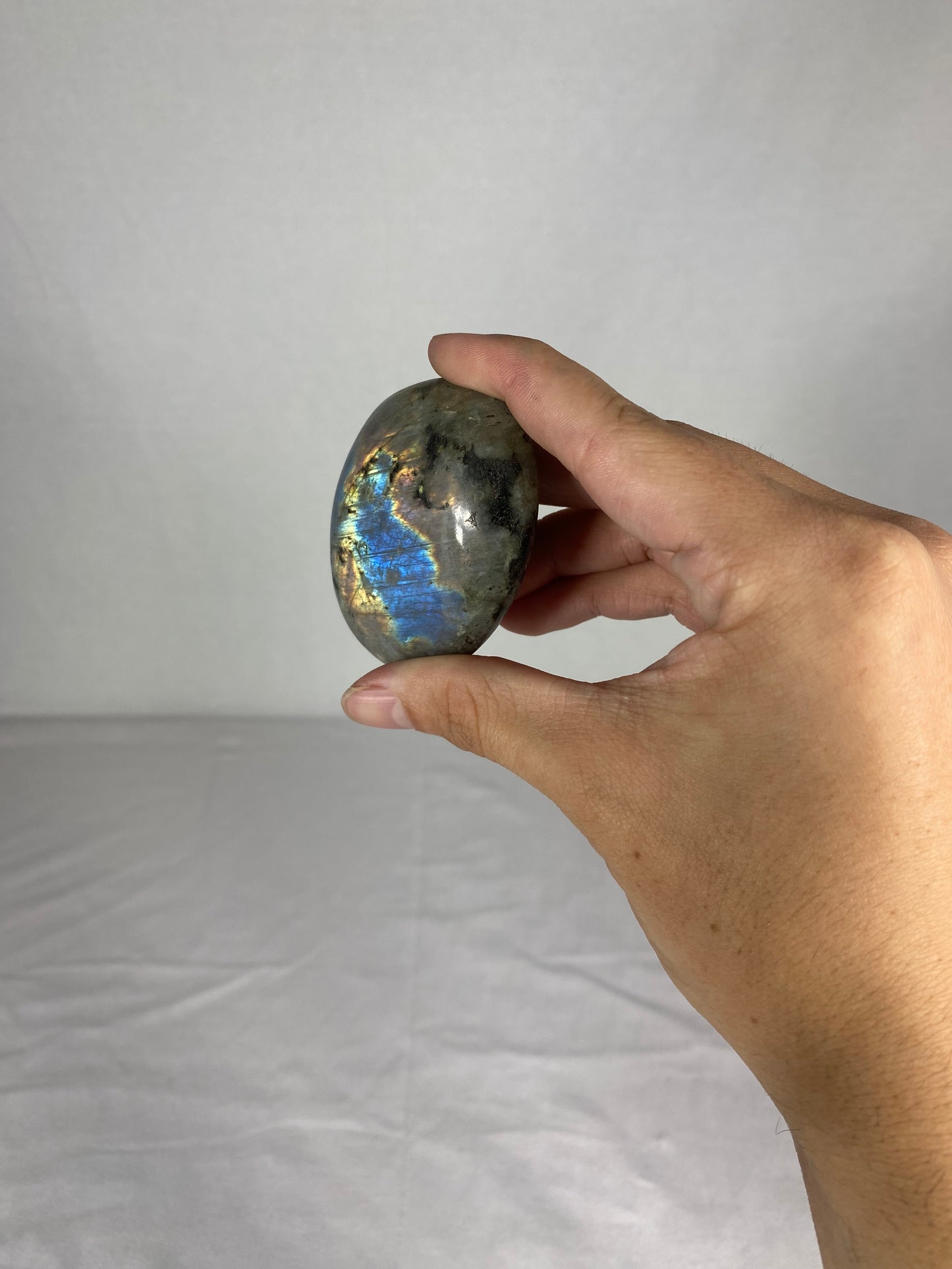 Madagascan Polished Labradorite Palm Stone (F1)