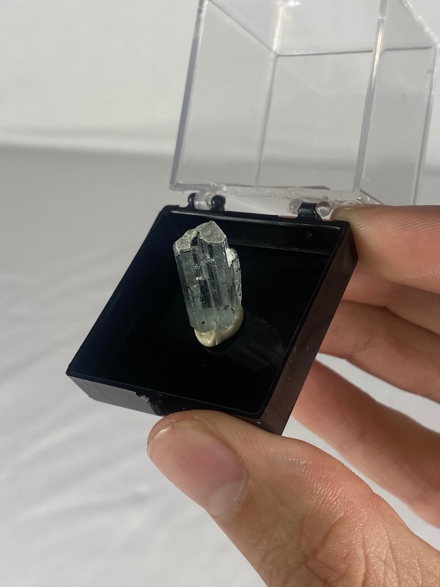 Pakistani Aquamarine Thumbnail Specimen (Q)