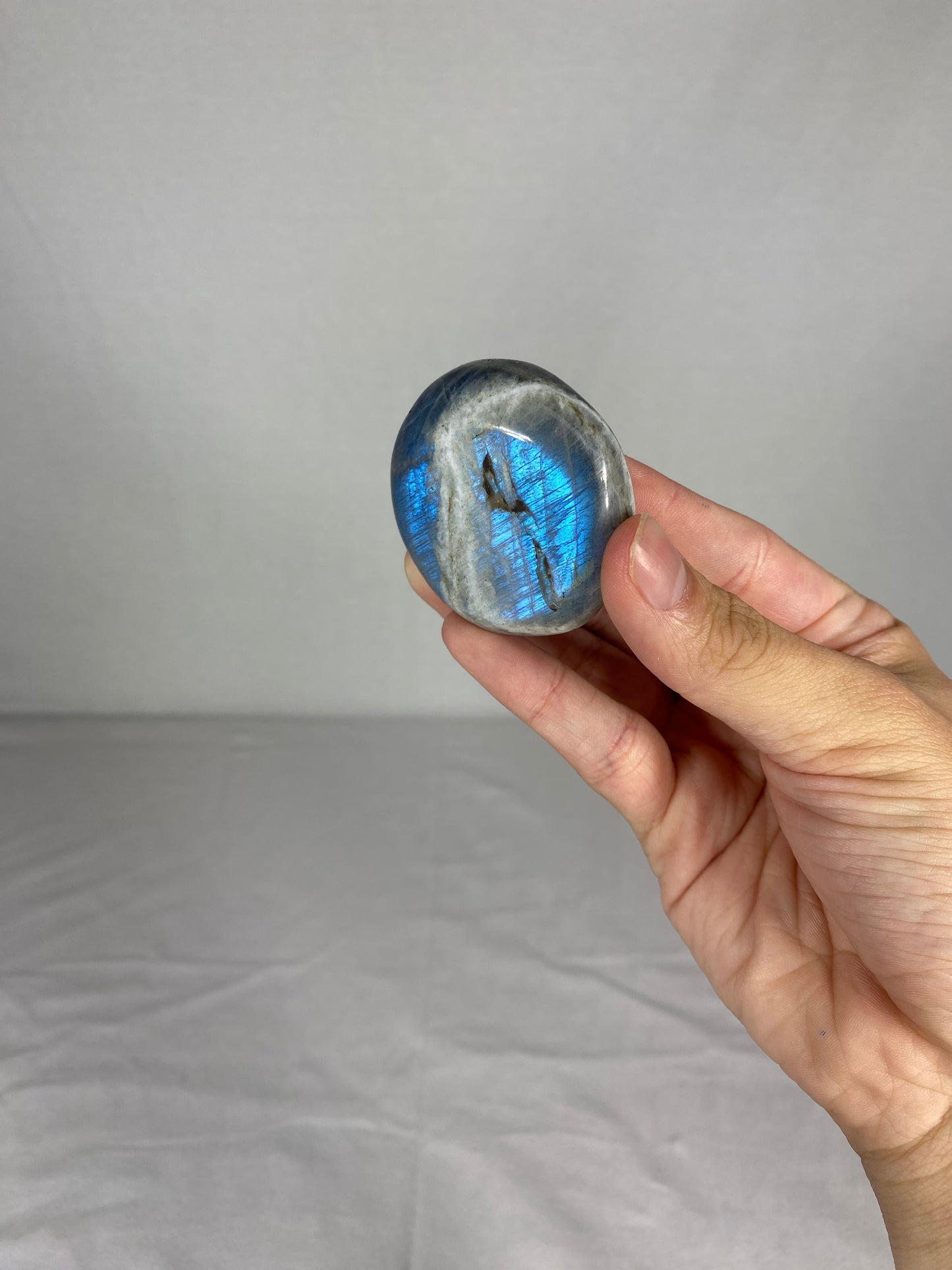Madagascan Polished Labradorite Palm Stone (W)