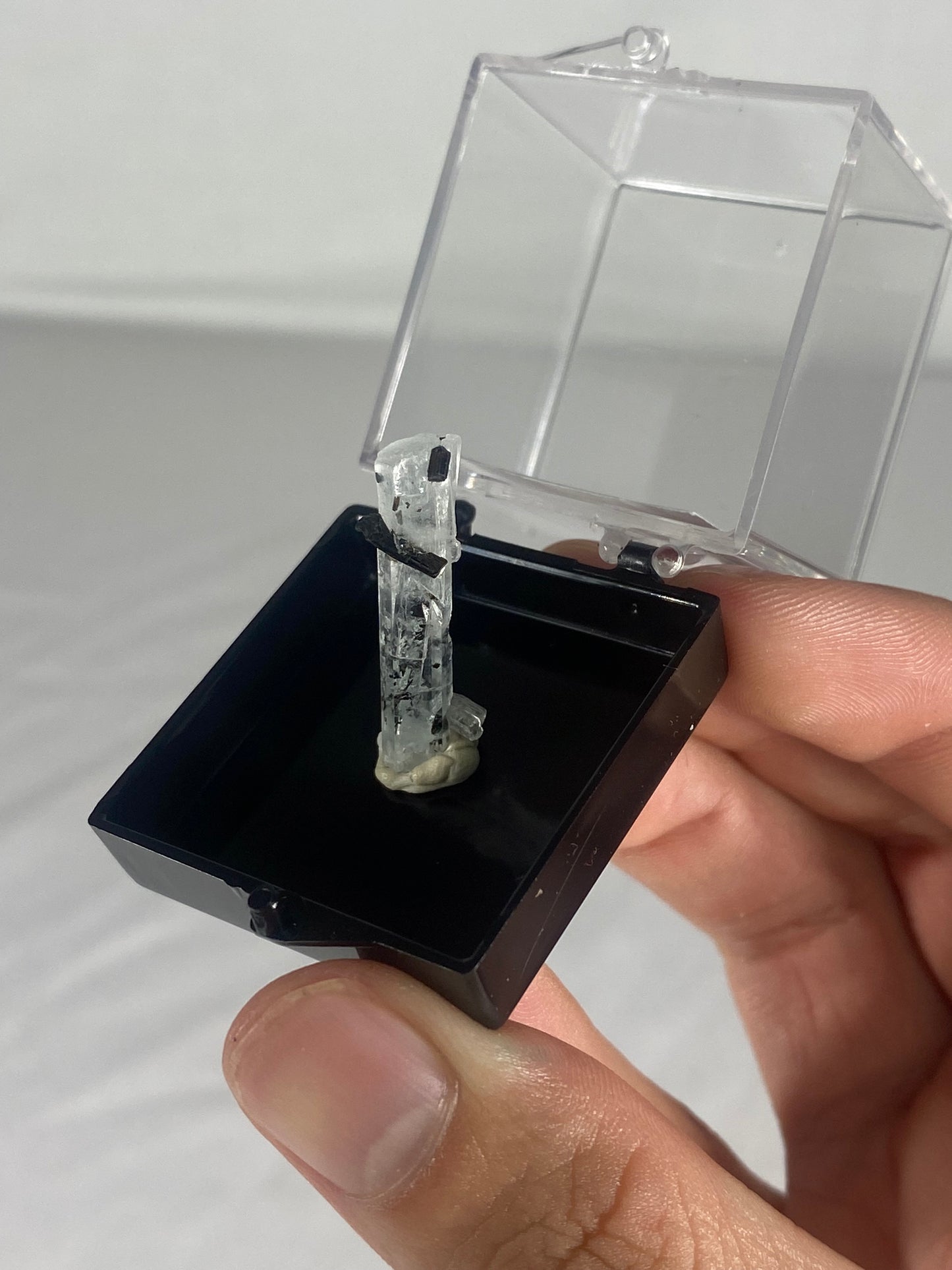 Pakistani Aquamarine Thumbnail Specimen (R)
