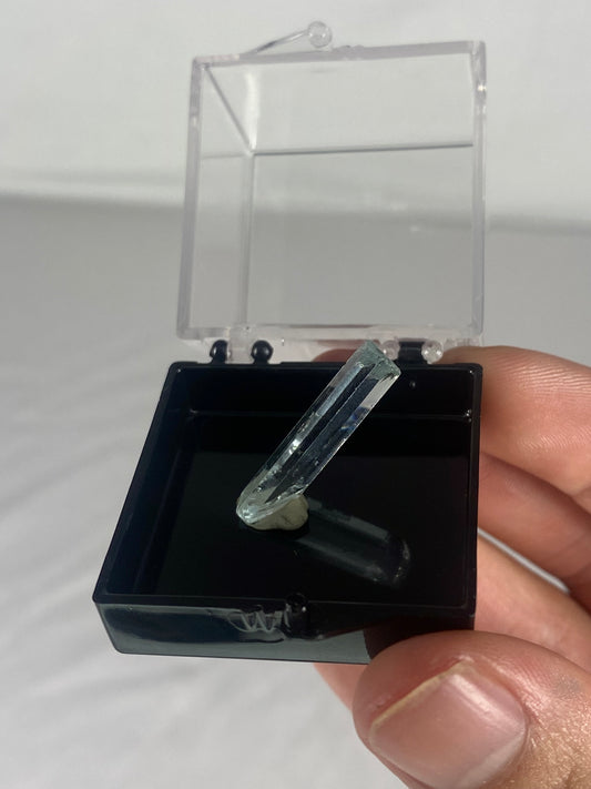 Pakistani Aquamarine Thumbnail Specimen (T)