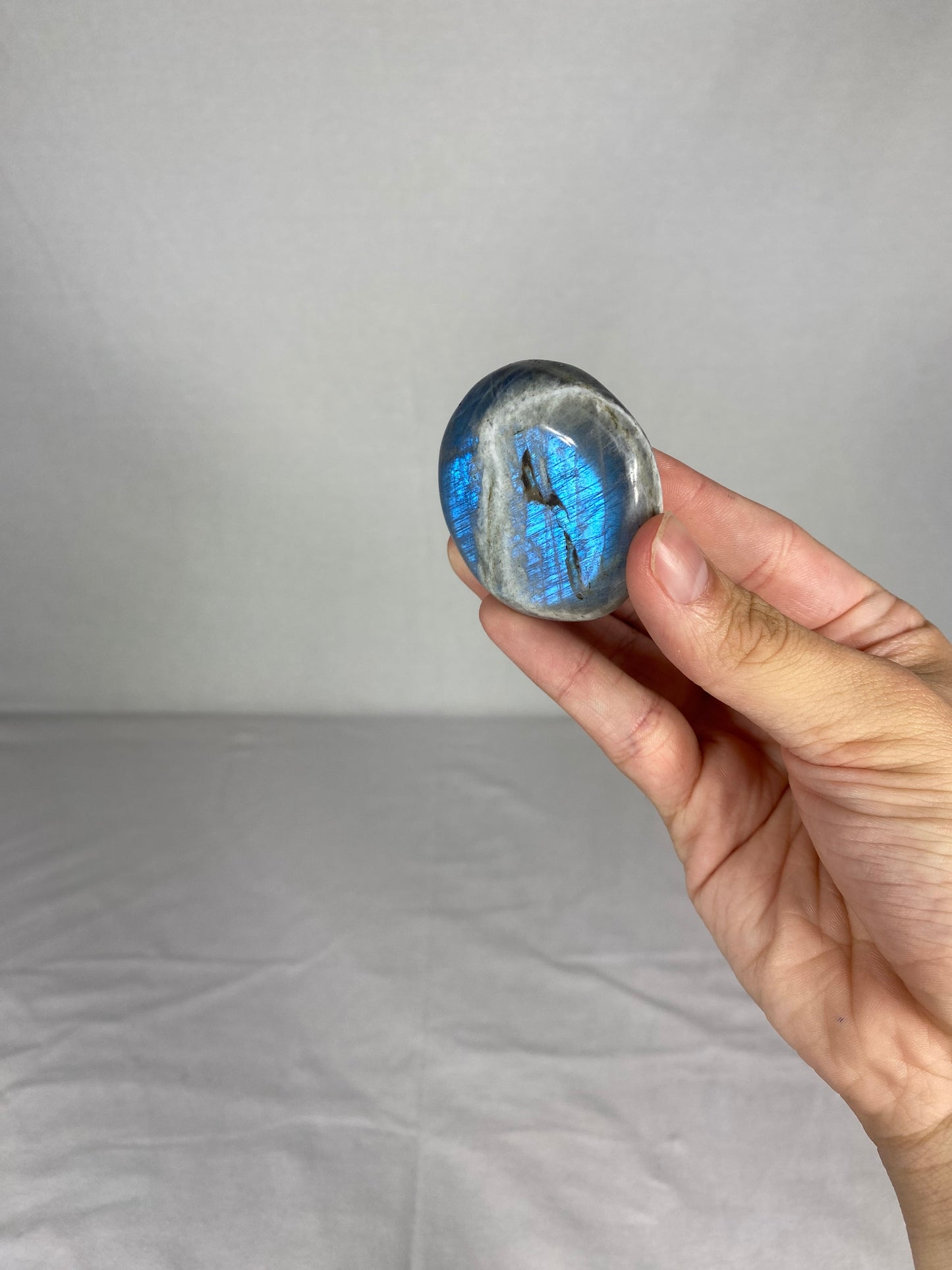 Madagascan Polished Labradorite Palm Stone (W)