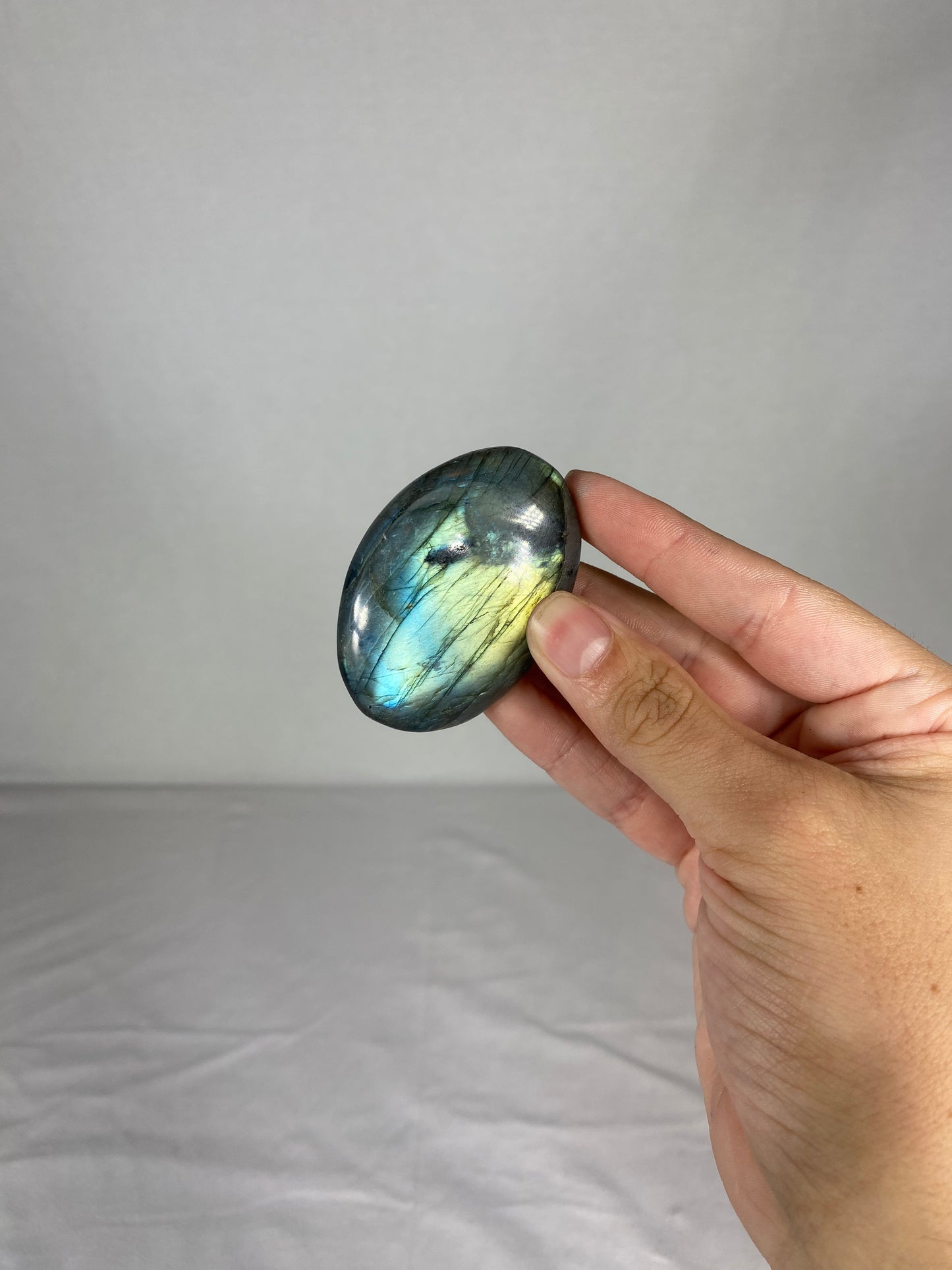 Madagascan Polished Labradorite Palm Stone (K)