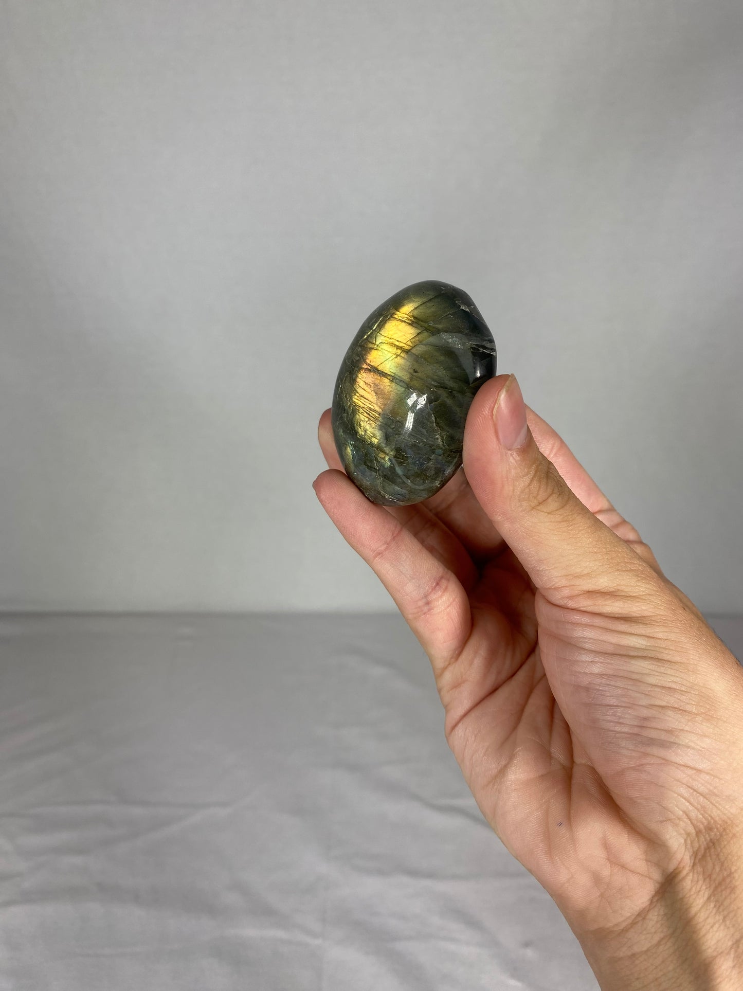 Madagascan Polished Labradorite Palm Stone (M)