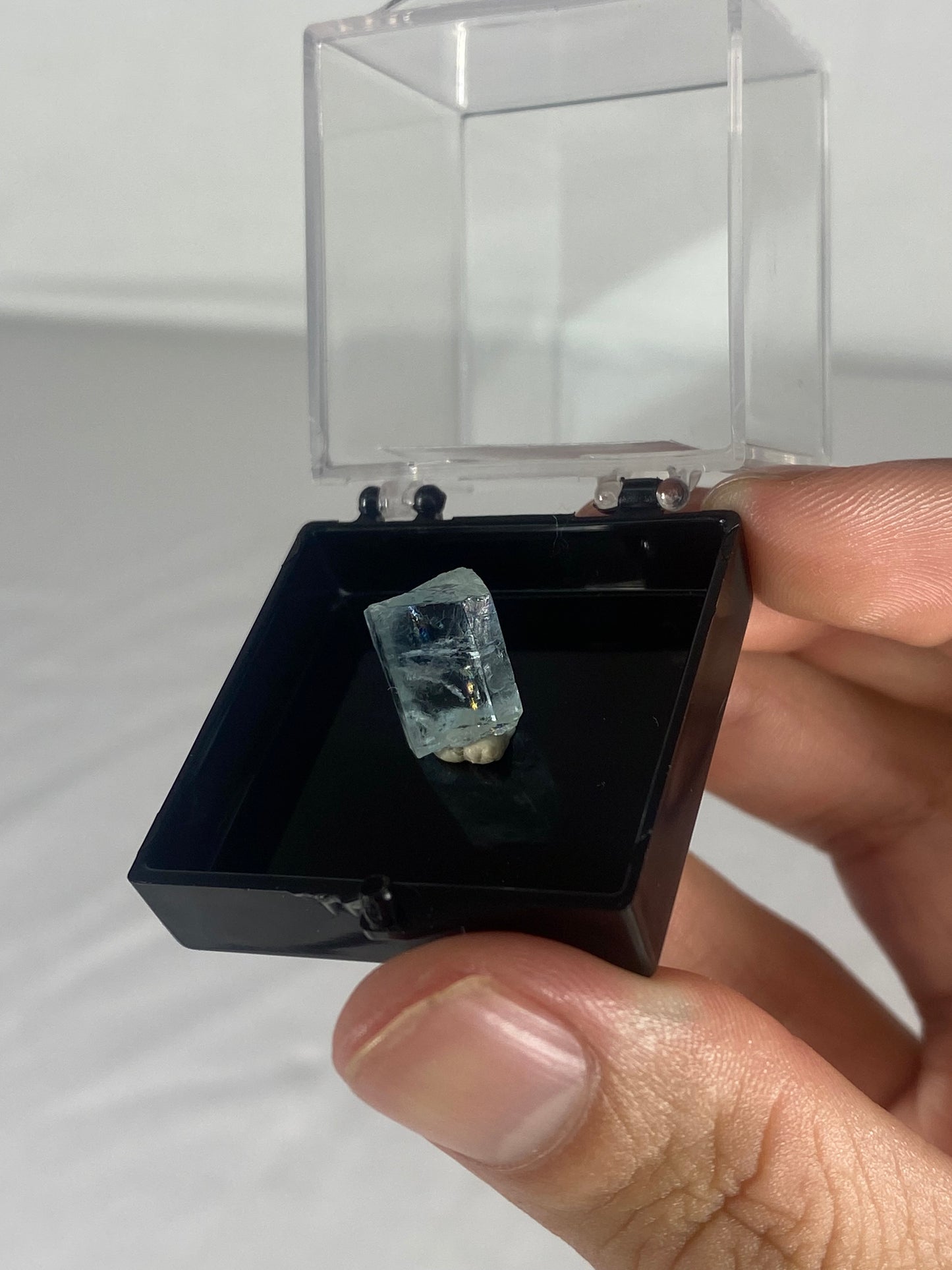 Pakistani Aquamarine Thumbnail Specimen (A)