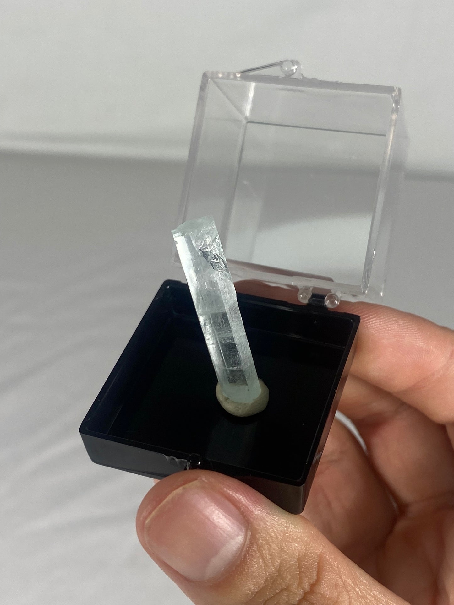 Pakistani Aquamarine Thumbnail Specimen (B)