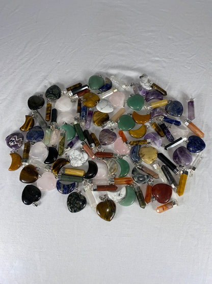 Crystal Necklace (MYSTERY)