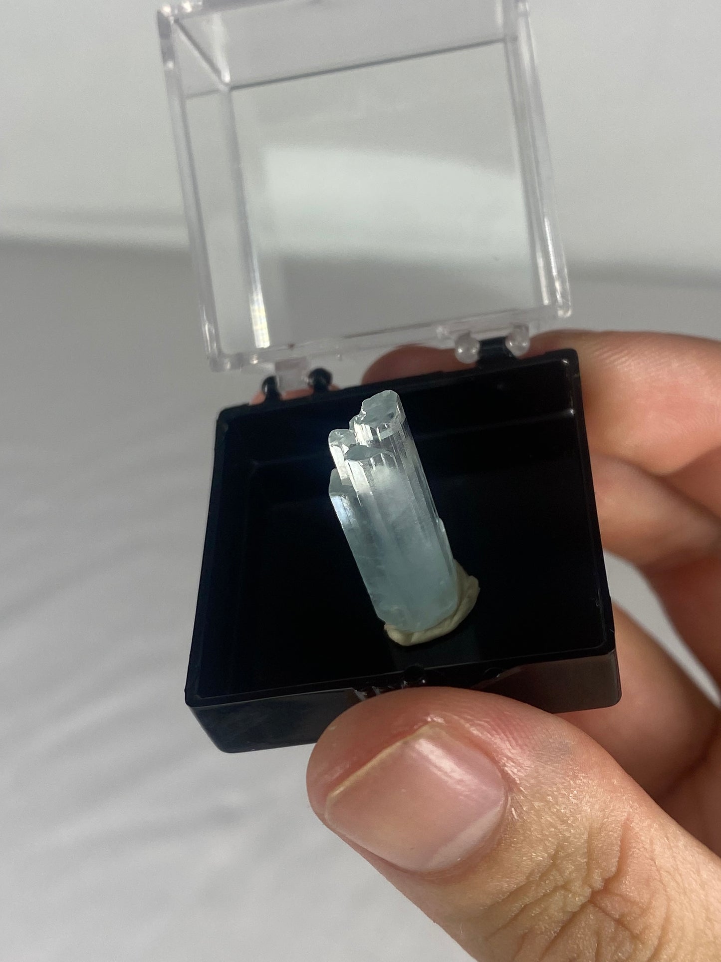 Pakistani Aquamarine Thumbnail Specimen (F)