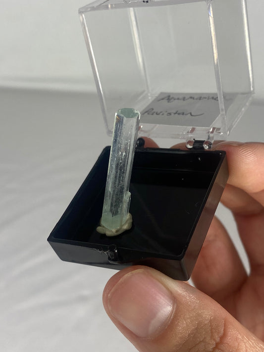 Pakistani Aquamarine Thumbnail Specimen (H)
