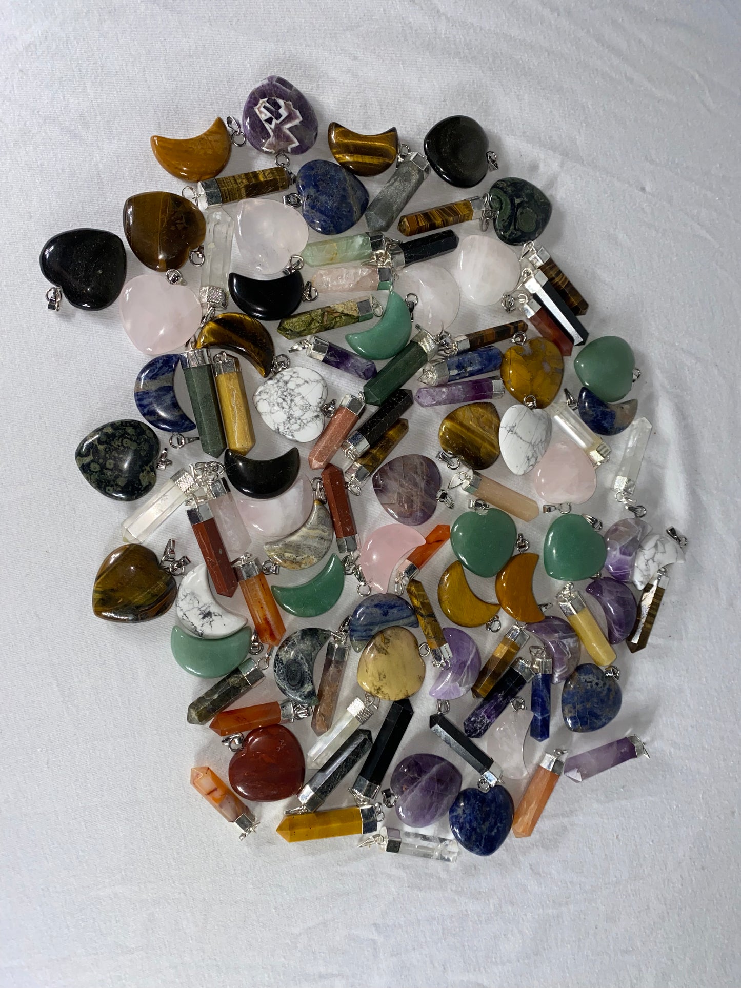 Crystal Necklace (MYSTERY)