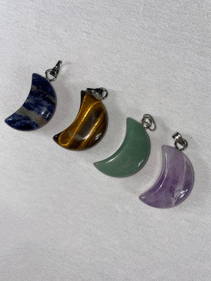 Crystal Necklace (MYSTERY)