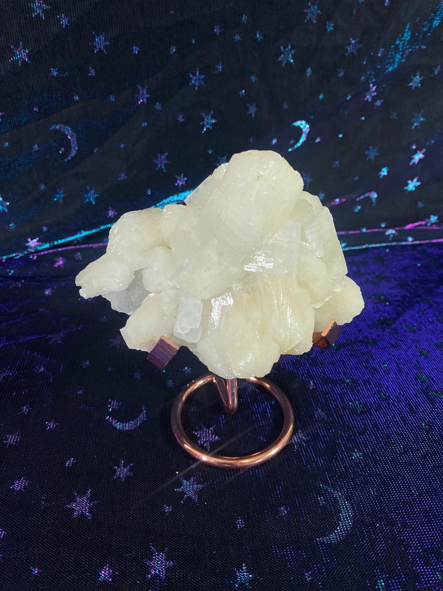 Small-Medium Indian Zeolite Specimen (Clear/White Tone)