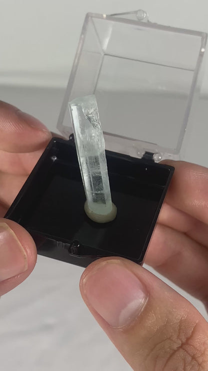 Pakistani Aquamarine Thumbnail Specimen (B)