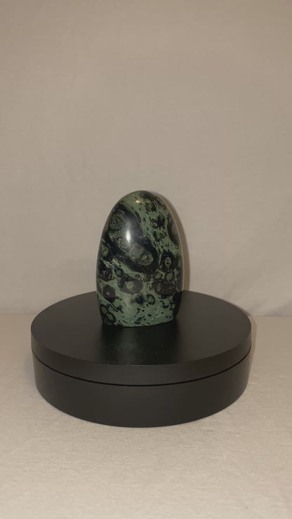 Madagascan Polished Kambaba Jasper Mountain (J1)