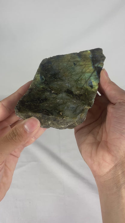 Madagascan Labradorite Slab (E1)
