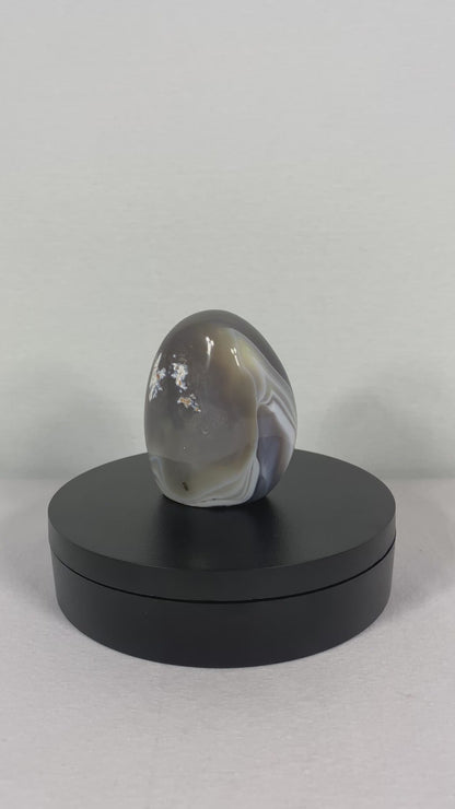 Madagascan Polished Orca Agate Mountain (M)