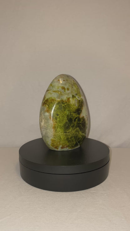 Madagascan Polished Green Opal Mountain (H1)