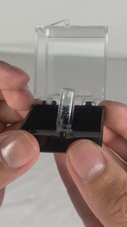 Pakistani Aquamarine Thumbnail Specimen (K)
