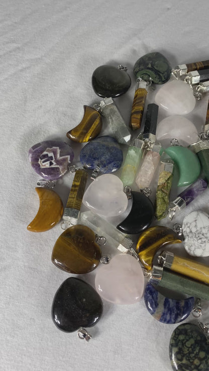 Crystal Necklace (MYSTERY)