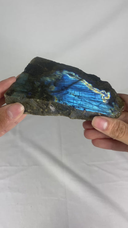 Madagascan Labradorite Slab (F1)
